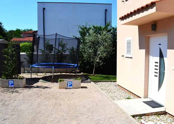 Gloria Blue 1 * Malinska