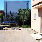 Gloria Blue 1 * Malinska