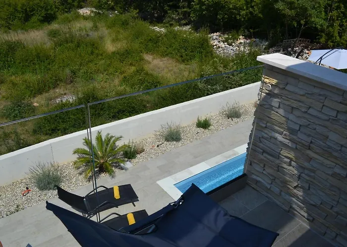 Apartman Gloria Blue 1 *