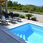 Gloria Blue 1 * Malinska