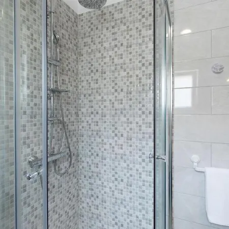 Gloria Blue 1 Apartment Malinska