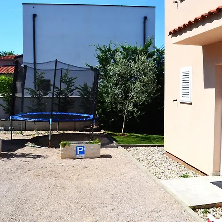 Gloria Blue 1 * Malinska